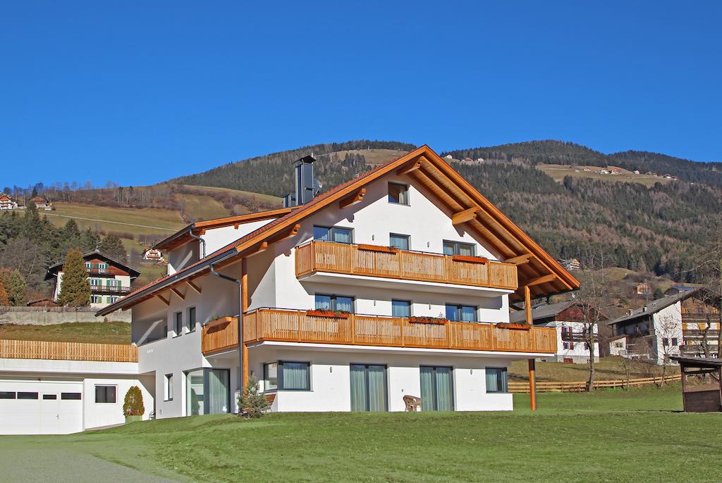 Stiflerhof Appartamento Falzes Esterno foto